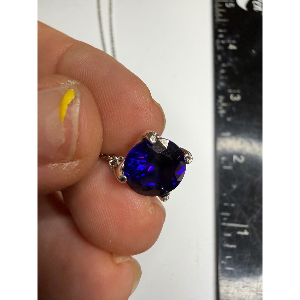Avon Silver Tone Round Blue Faux Sapphire Solitaire Pendant Necklace